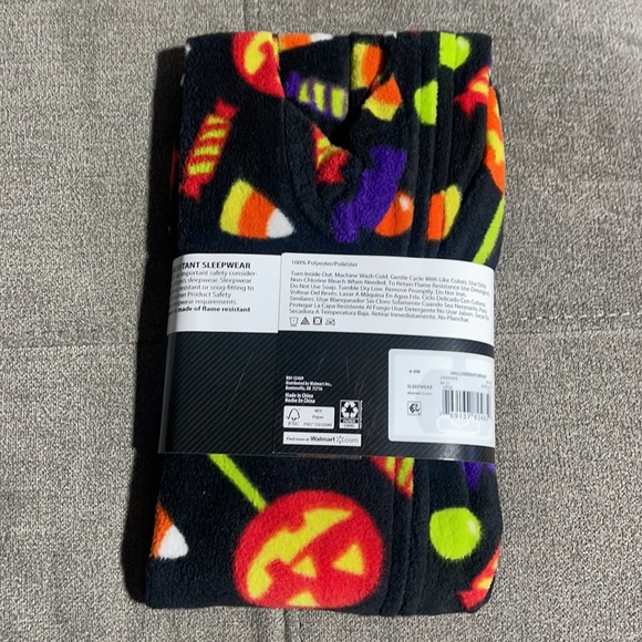 🎃🦇 Way to Celebrate Halloween One Piece Sleeper🦇🎃 - Picture 6 of 6